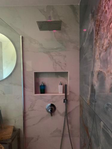 Bathroom, Lemon Suite-Luxury in Cellino San Marco Bathroom, Lemon Suite-Luxury in Cellino San Marco