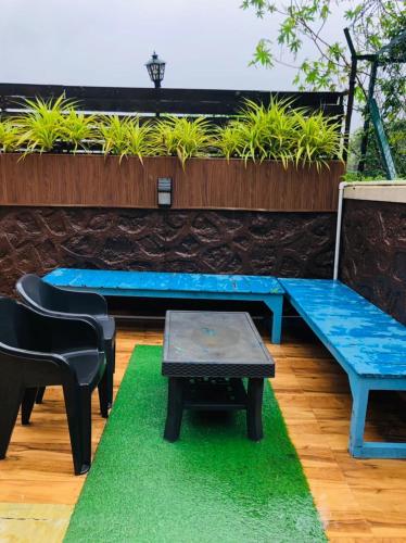 Slice Of Heaven.3-Bedroom Villa with Pool & Gazebo in Lonavala Slice Of Heaven.3-Bedroom Villa with Pool & Gazebo in Lonavala