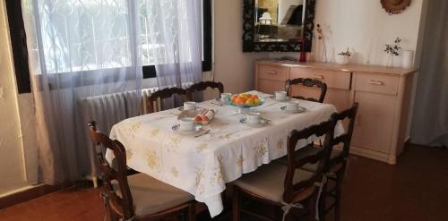 Faciliteiten, Maison familiale Jardin parking, 10 min plage, 1* in La Bourrasque Faciliteiten, Maison familiale Jardin parking, 10 min plage, 1* in La Bourrasque