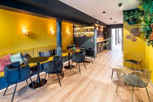 טרקלין, The Bee Hostel in אמסטרדם טרקלין, The Bee Hostel in אמסטרדם