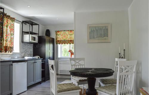 Kitchen, Nice Apartment In Malmkoping With Sauna in Malmkoping Kitchen, Nice Apartment In Malmkoping With Sauna in Malmkoping