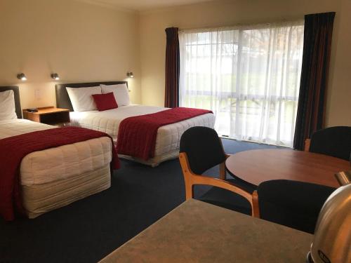 The Peaks Motor Inn in Ohakune The Peaks Motor Inn in Ohakune