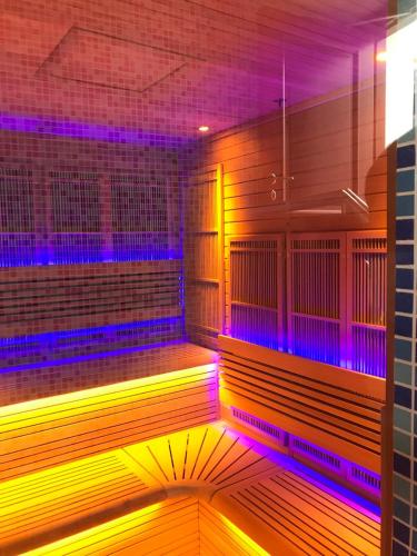 Sauna, VV Hotel Battambang near Wat Samrong Knong Sauna, VV Hotel Battambang near Wat Samrong Knong