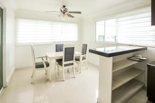 Fasilitas, Hotel Euroasia by Bluebookers in Angeles / Clark Fasilitas, Hotel Euroasia by Bluebookers in Angeles / Clark