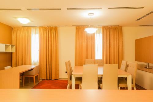 Зручності, Heliconia Park Port Harcourt Hotel and Suites in порт Харкорт Зручності, Heliconia Park Port Harcourt Hotel and Suites in порт Харкорт