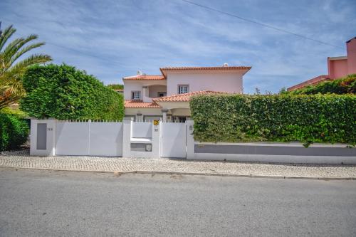 Amazing Family House with Swimming Pool in อัลเดยา เด ชูโซ Amazing Family House with Swimming Pool in อัลเดยา เด ชูโซ