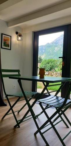 Le Chalet de Pyrène et Hercule (Le Chalet de Pyrene et Hercule) in Surba Le Chalet de Pyrène et Hercule (Le Chalet de Pyrene et Hercule) in Surba