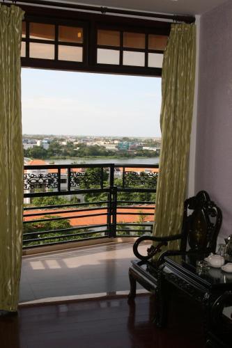 Balkong/terasse, Thai Binh 2 Hotel near Hue Royal Fine Art Museum Balkong/terasse, Thai Binh 2 Hotel near Hue Royal Fine Art Museum