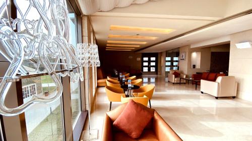 Lobby, Safir Fintas Kuwait Hotel in Kuwait City Lobby, Safir Fintas Kuwait Hotel in Kuwait City