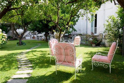 Palazzo Cacace Relais in Meta Palazzo Cacace Relais in Meta