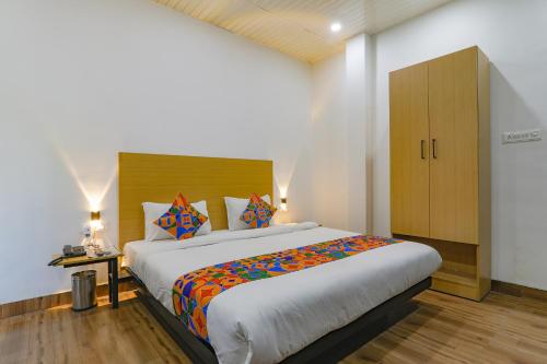 OYO Townhouse 703 Super-3 Govind Nagar in Kanpur OYO Townhouse 703 Super-3 Govind Nagar in Kanpur