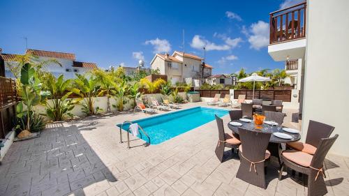 This photo about Rent Private Villa 018 shared on HyHotel.com