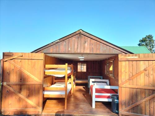 A szálláshely kívülről, Kula Malaika Foundation in Karatara A szálláshely kívülről, Kula Malaika Foundation in Karatara