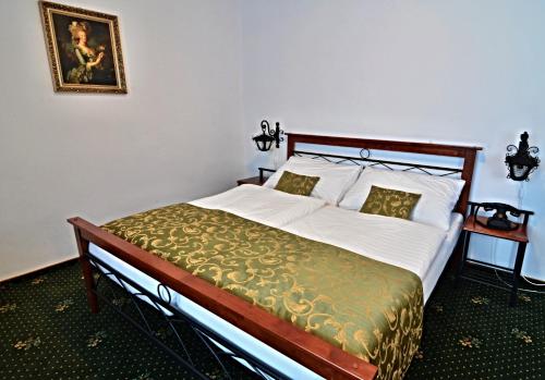 This photo about Svatojansky Kastiel shared on HyHotel.com