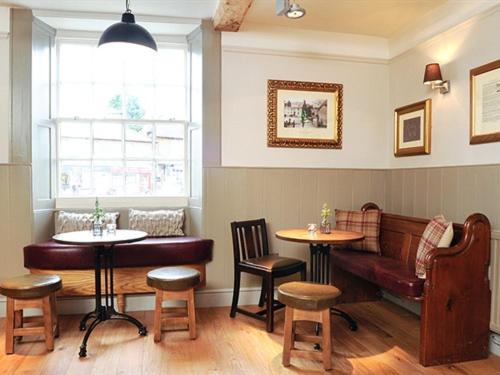 酒吧/高級酒吧, 安格默林羔羊酒店 (The Lamb at Angmering) in 安格默林 酒吧/高級酒吧, 安格默林羔羊酒店 (The Lamb at Angmering) in 安格默林