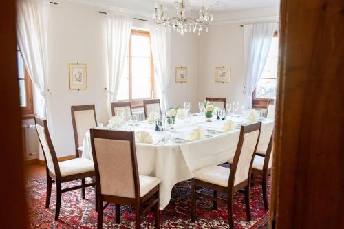 レストラン, Hotel zum goldenen Kreuz in フラウエンフェルト レストラン, Hotel zum goldenen Kreuz in フラウエンフェルト