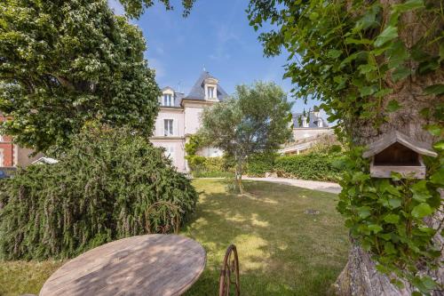 Garden, Villa Les Hirondelles - Appartement avec Jardin Front de mer in Saint-Aubin-sur-Mer Garden, Villa Les Hirondelles - Appartement avec Jardin Front de mer in Saint-Aubin-sur-Mer