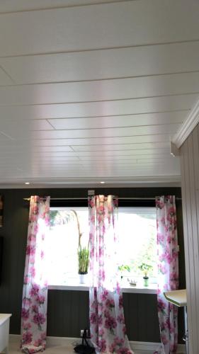 Den gule huset in ลิงดัล Den gule huset in ลิงดัล