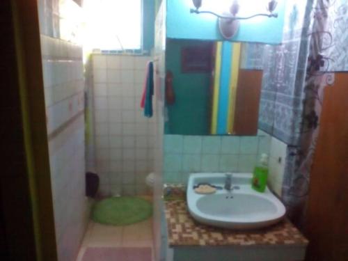 Kupaonica, Buckingham Villa & Suites Rm # 2 A-C- Hot Water in Silver Hill Kupaonica, Buckingham Villa & Suites Rm # 2 A-C- Hot Water in Silver Hill