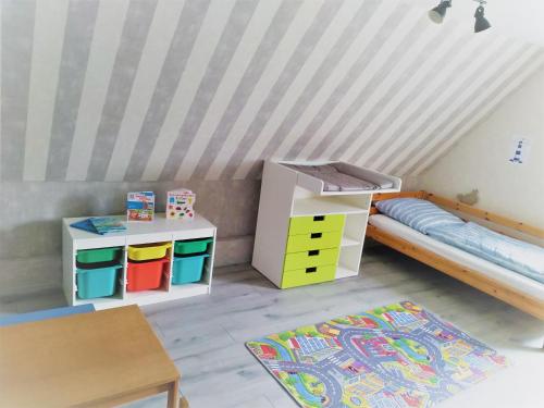 "Große Strandkrabbe" - Ferienwohnung im Reetdachhaus in Rantrum "Große Strandkrabbe" - Ferienwohnung im Reetdachhaus in Rantrum