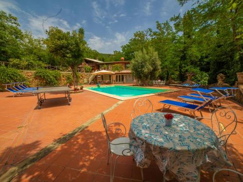 Holiday Home Il Cherubino by Interhome in กาตรอสเซ Holiday Home Il Cherubino by Interhome in กาตรอสเซ