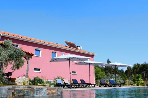 ทัศนียภาพภายนอกโรงแรม, Quinta Castanheira in วีมิเยโร (วิเซว) ทัศนียภาพภายนอกโรงแรม, Quinta Castanheira in วีมิเยโร (วิเซว)