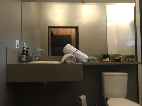 Bathroom, Casa da Valentina - Proximo ao Aeroporto Internacional de Guarulhos SP in Bom Clima Bathroom, Casa da Valentina - Proximo ao Aeroporto Internacional de Guarulhos SP in Bom Clima