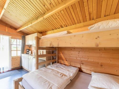 Inviting holiday home in Zwiggelte with garden in Zwiggelte Inviting holiday home in Zwiggelte with garden in Zwiggelte