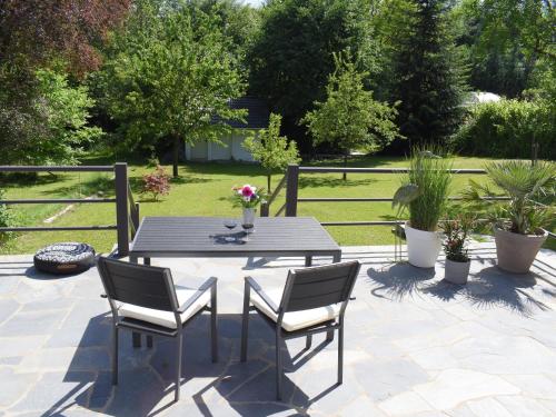 Terraza/balcón, Ferienwohnung in Seewalchen in Hof Bei Salzburg Terraza/balcón, Ferienwohnung in Seewalchen in Hof Bei Salzburg
