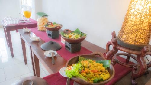 Food and beverages, Mawar Asri Hotel near Taman Sari Water Castle Food and beverages, Mawar Asri Hotel near Taman Sari Water Castle