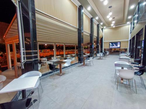 Hotel SunSet Beni Mellal in Beni Mellal Hotel SunSet Beni Mellal in Beni Mellal