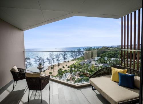 Crowne Plaza Phu Quoc Starbay in Gành Dầu Crowne Plaza Phu Quoc Starbay in Gành Dầu