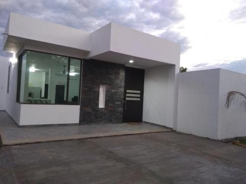 VILLA SAMARI 2 Casa campestre con piscina privada in Girardot VILLA SAMARI 2 Casa campestre con piscina privada in Girardot