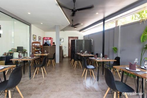 Restaurant, Siem Reap Tevi Residence in Sala Kamreuk Restaurant, Siem Reap Tevi Residence in Sala Kamreuk