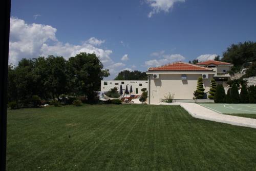 Villa Eagle Eye Montenegro in Sutvara Villa Eagle Eye Montenegro in Sutvara
