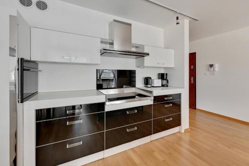 Cozinha, NORDBYHUS Apartamenty Stara Winiarnia in Antiga Cidade Gdansk Cozinha, NORDBYHUS Apartamenty Stara Winiarnia in Antiga Cidade Gdansk