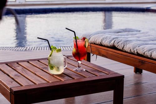 Piscina, Nordic Palace & SPA in AlManamah Piscina, Nordic Palace & SPA in AlManamah