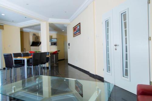 مرافق, 3 bedroom fully furnished Available for Rent in لابون مرافق, 3 bedroom fully furnished Available for Rent in لابون