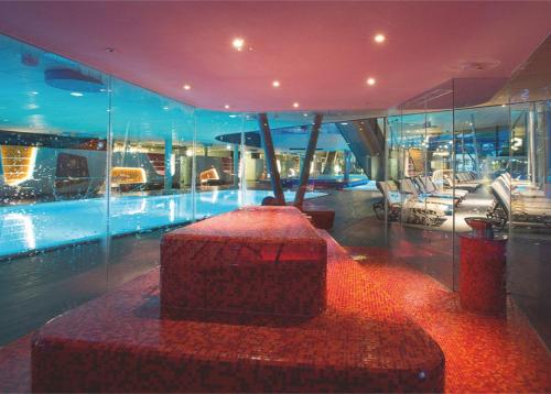 Swimming pool, Emser ThermenHotel in Bad Ems Swimming pool, Emser ThermenHotel in Bad Ems