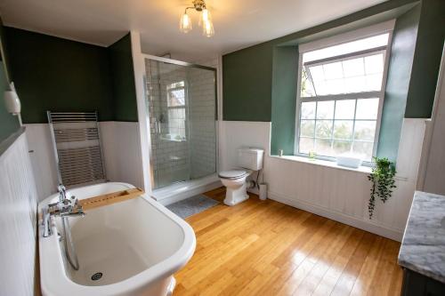 Bany, Bristol Short Stays - Fishponds in Frome Vale Bany, Bristol Short Stays - Fishponds in Frome Vale