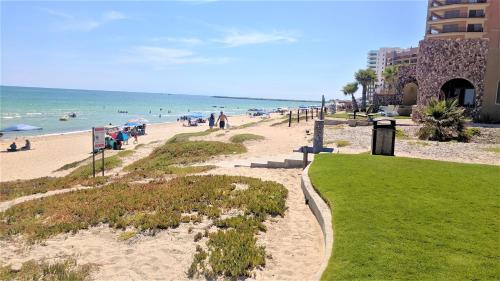 Beach, Bella Sirena 602-B in Puerto Penasco Beach, Bella Sirena 602-B in Puerto Penasco