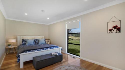 Guestroom, Sutton Forest Retreat Sophies Farmhouse in Sutton Forest Guestroom, Sutton Forest Retreat Sophies Farmhouse in Sutton Forest
