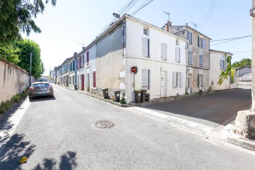 LE P'TI COGNAC #Charente #CentreVille in Cognac LE P'TI COGNAC #Charente #CentreVille in Cognac
