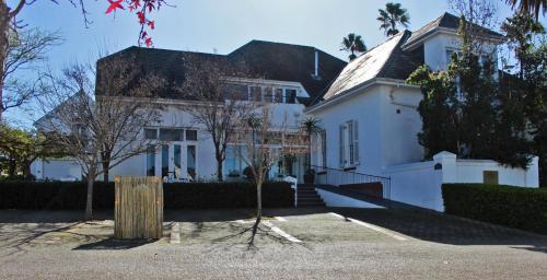 Vista exterior, The Wild Mushroom Country House in Stellenbosch Vista exterior, The Wild Mushroom Country House in Stellenbosch
