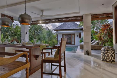 This photo about Villa Nikara shared on HyHotel.com
