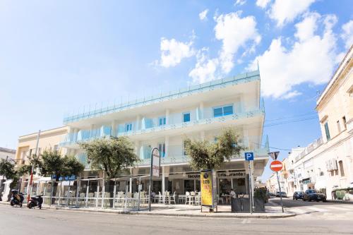 Vista exterior, Popula Rooms & Mediterranean Bay in Gallipoli Vista exterior, Popula Rooms & Mediterranean Bay in Gallipoli