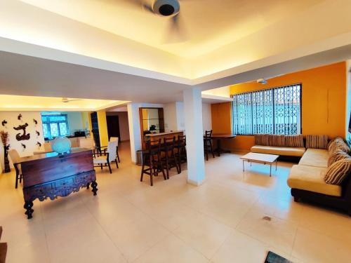 Luxury 3-BHK Villa with infinity Pool in Old Goa Luxury 3-BHK Villa with infinity Pool in Old Goa
