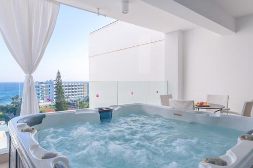 Létesítmények, Napa Mermaid Hotel & Suites in Ayia Napa Létesítmények, Napa Mermaid Hotel & Suites in Ayia Napa