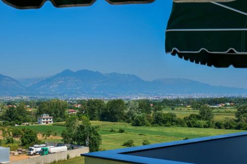 ทัศนียภาพ, LORD Hotel Tirana in โวเร ทัศนียภาพ, LORD Hotel Tirana in โวเร