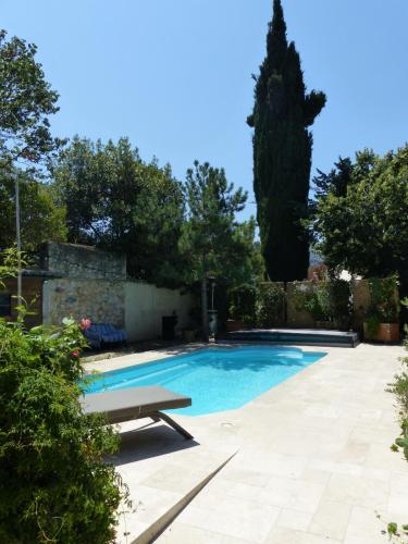 Swimming pool, Maisonnette proche des calanques , les Bruyeres in Baumettes Swimming pool, Maisonnette proche des calanques , les Bruyeres in Baumettes